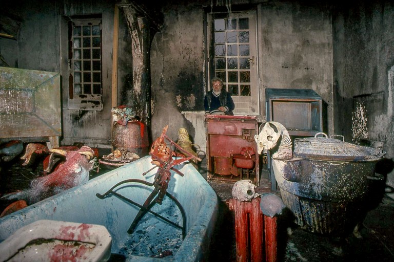 Dado atelier 1988.jpg