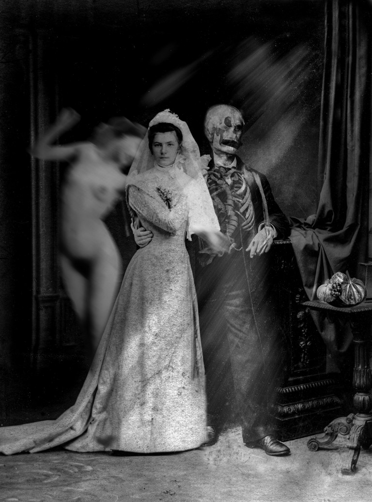 mariés squelette.jpg