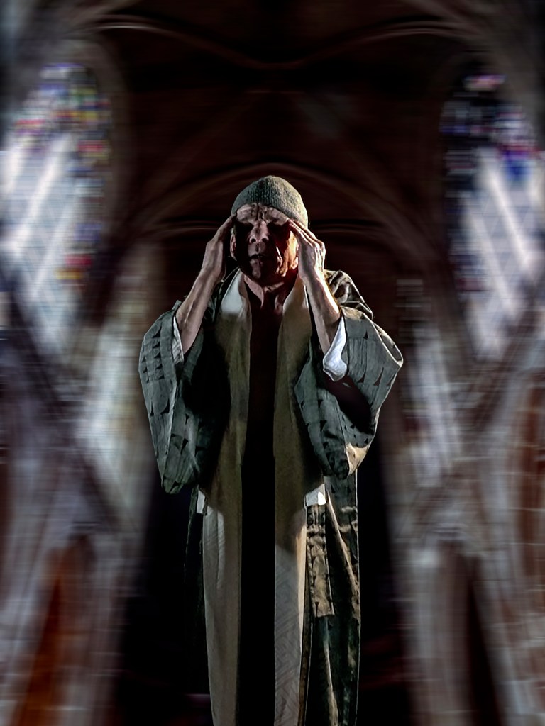 Denis Lavant Artaud 89 eglise